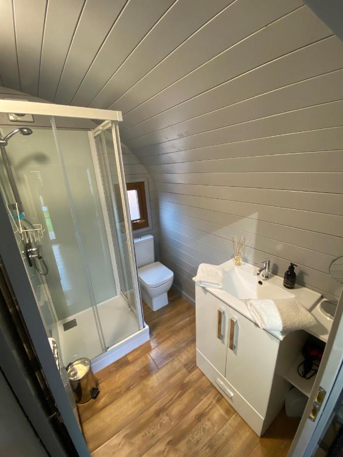 Highland Stays - Ben View Studio Pod & Jacuzzi Bath Fort William Kültér fotó